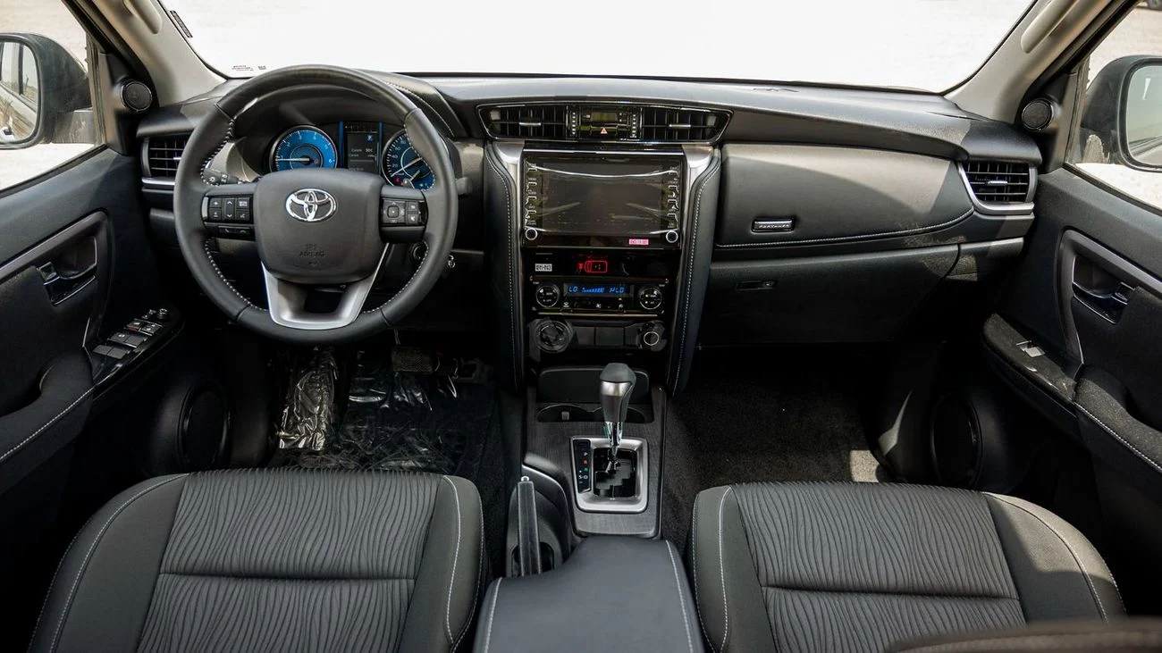 Toyota Fortuner GX2 4X4 Diesel 2.4L