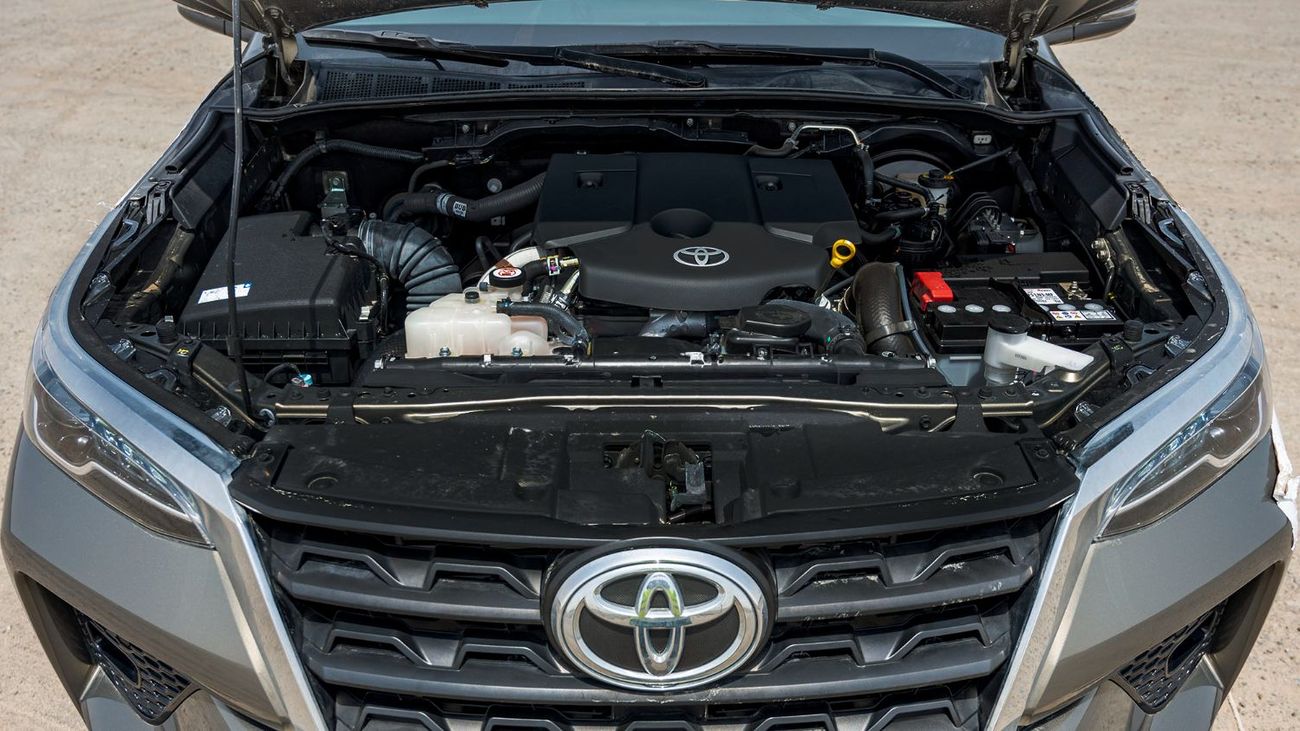Toyota Fortuner GX2 4X4 Diesel 2.4L