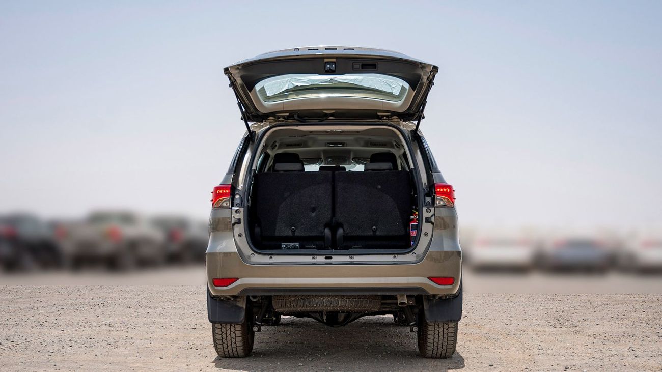 Toyota Fortuner GX2 4X4 Diesel 2.4L