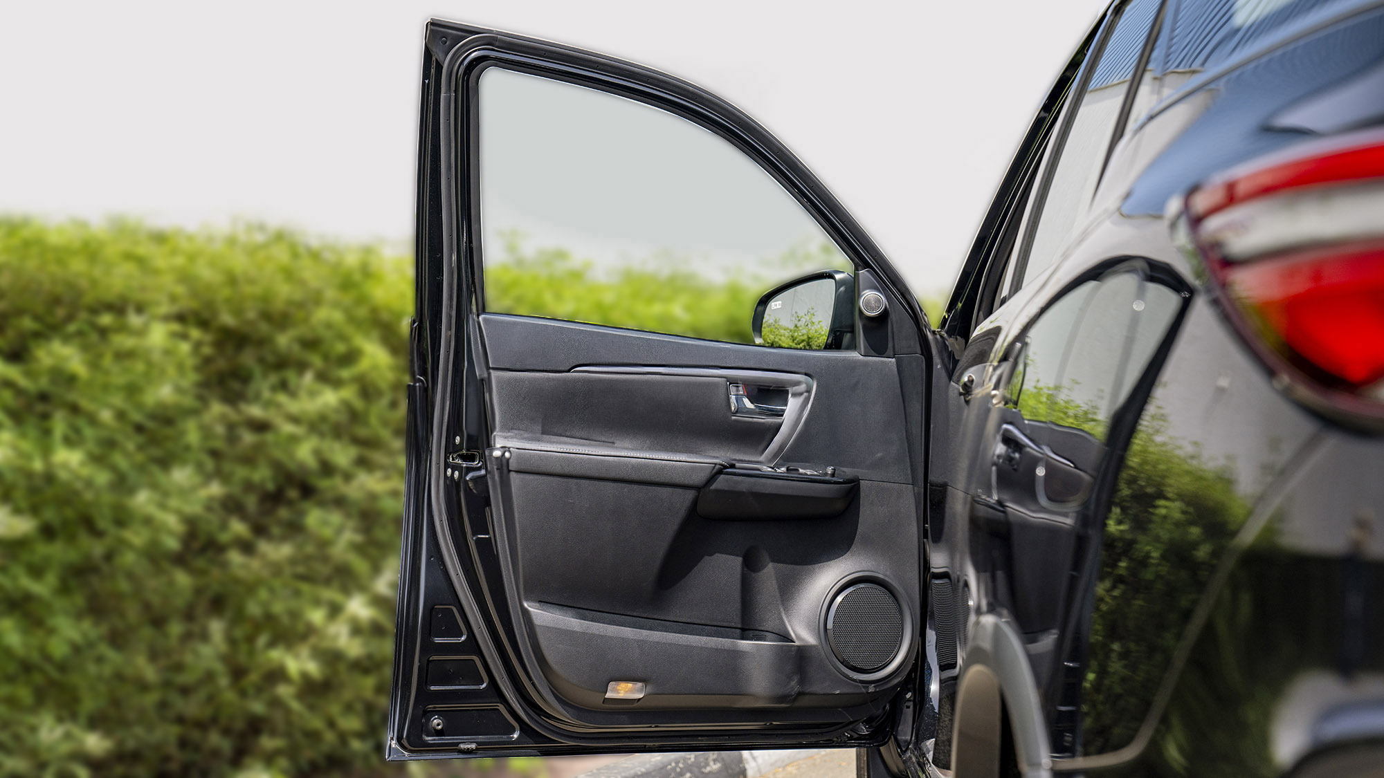 TOYOTA FORTUNER LEGENDER 2.8D AT 4X4
