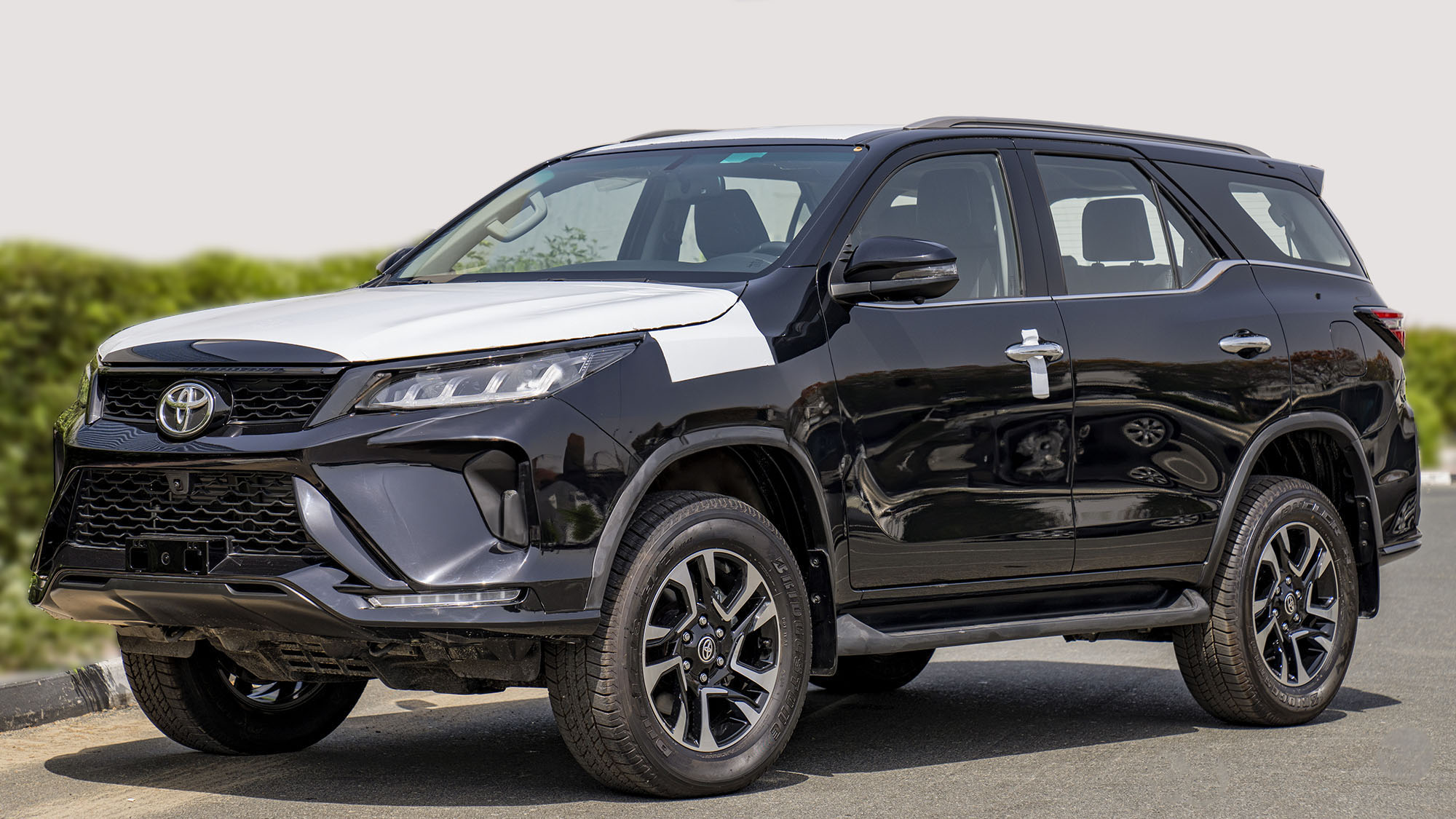 TOYOTA FORTUNER LEGENDER 2.8D AT 4X4
