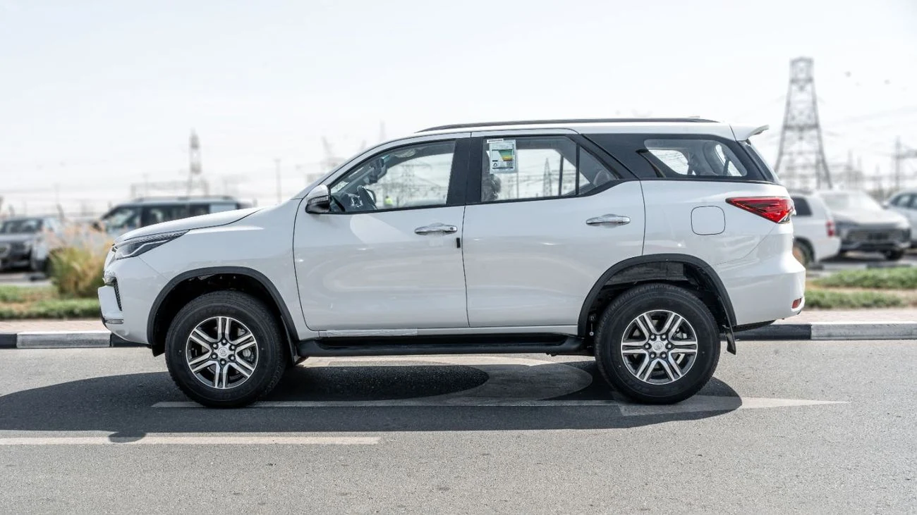 Toyota Fortuner VX 4.0L petrol AT 2026
