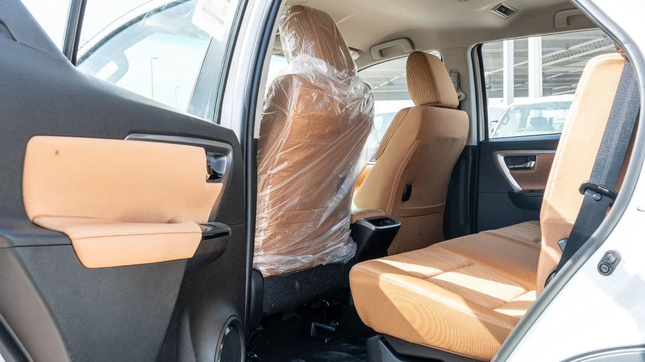 Toyota Fortuner VX 4.0L petrol AT 2026