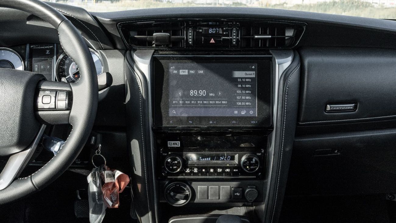 Toyota Fortuner VX 4.0L AT Petrol (Black-Black) 2026