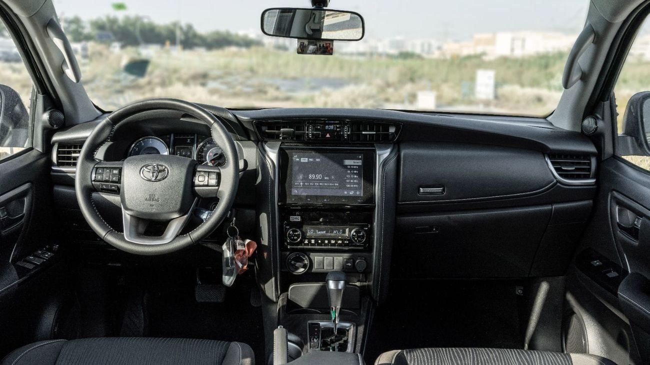 Toyota Fortuner VX 4.0L AT Petrol (Black-Black) 2026