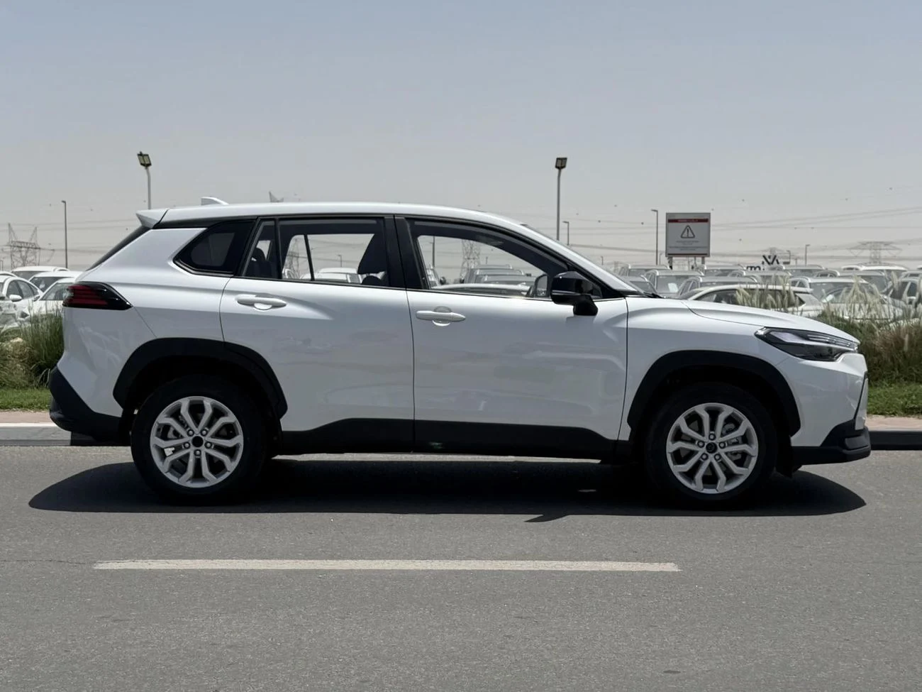 Toyota Frontlander 2.0L HYBRID FULL OPTION 2026