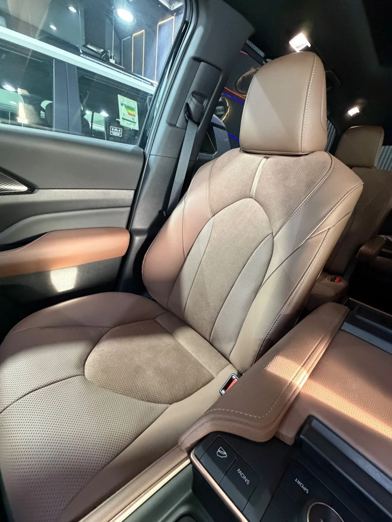 Toyota Grand Highlander Platinum HYBRID MAX  2026