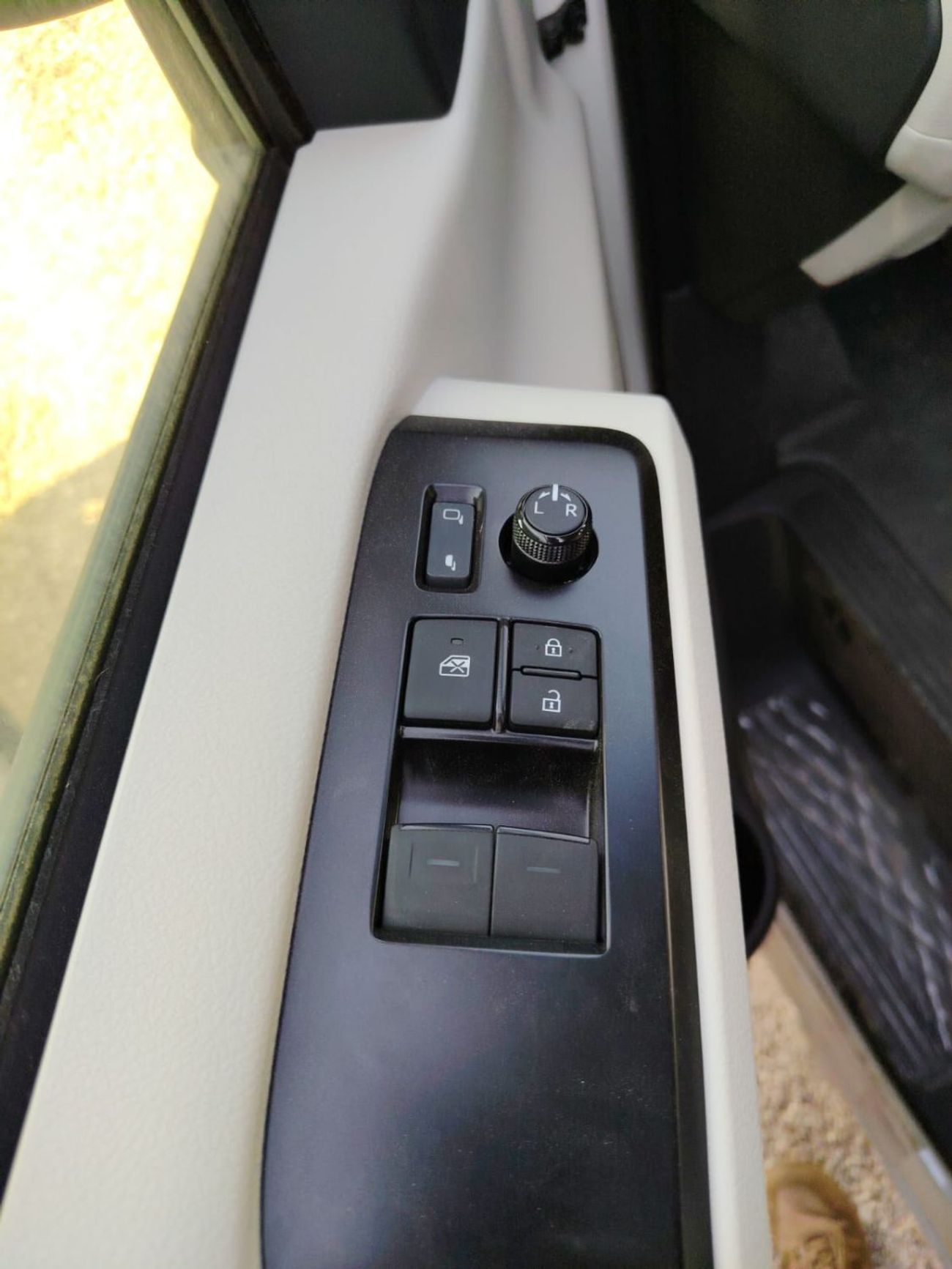 TOYOTA HIACE 2.8L DIESEL GL-GRADE MY2026