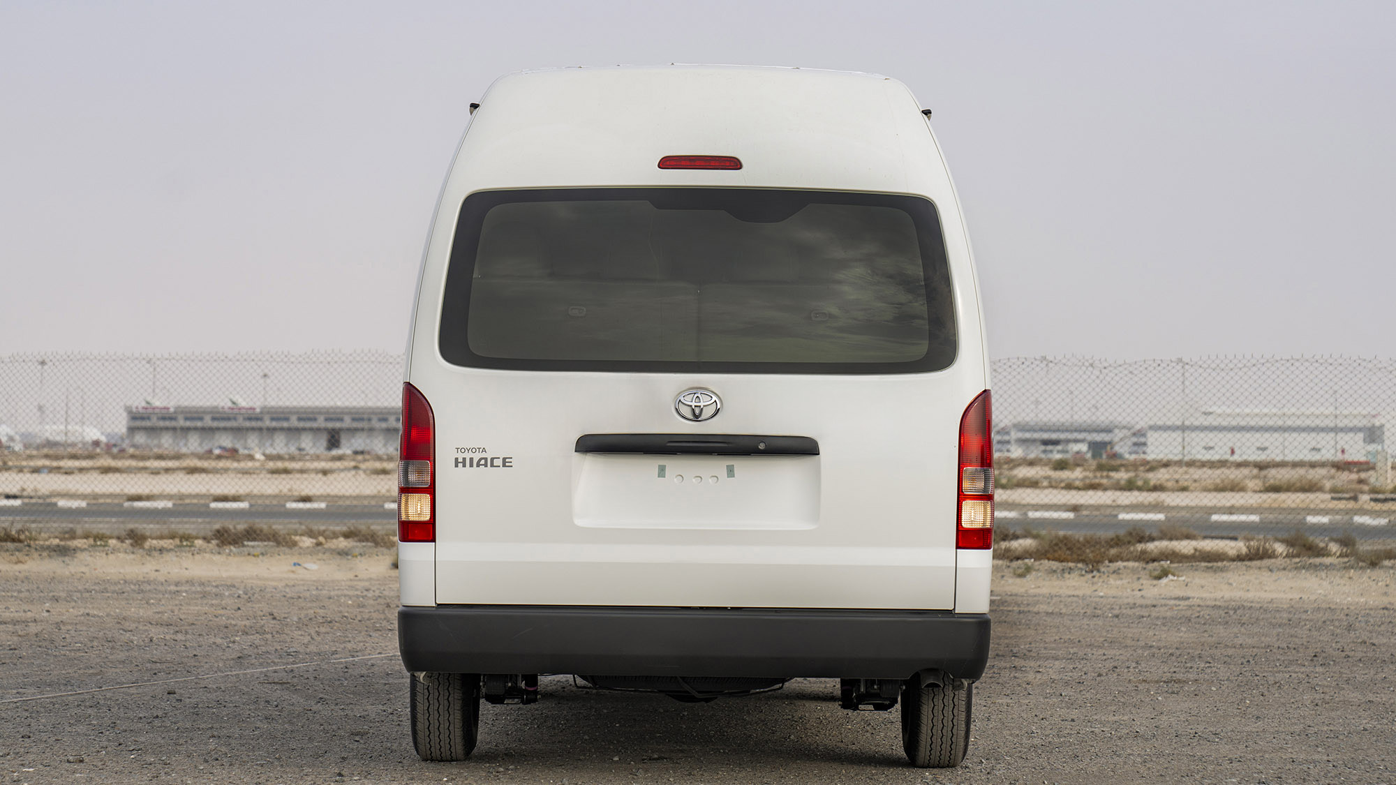 TOYOTA HIACE HR 2.7P MT 16 SEATER
