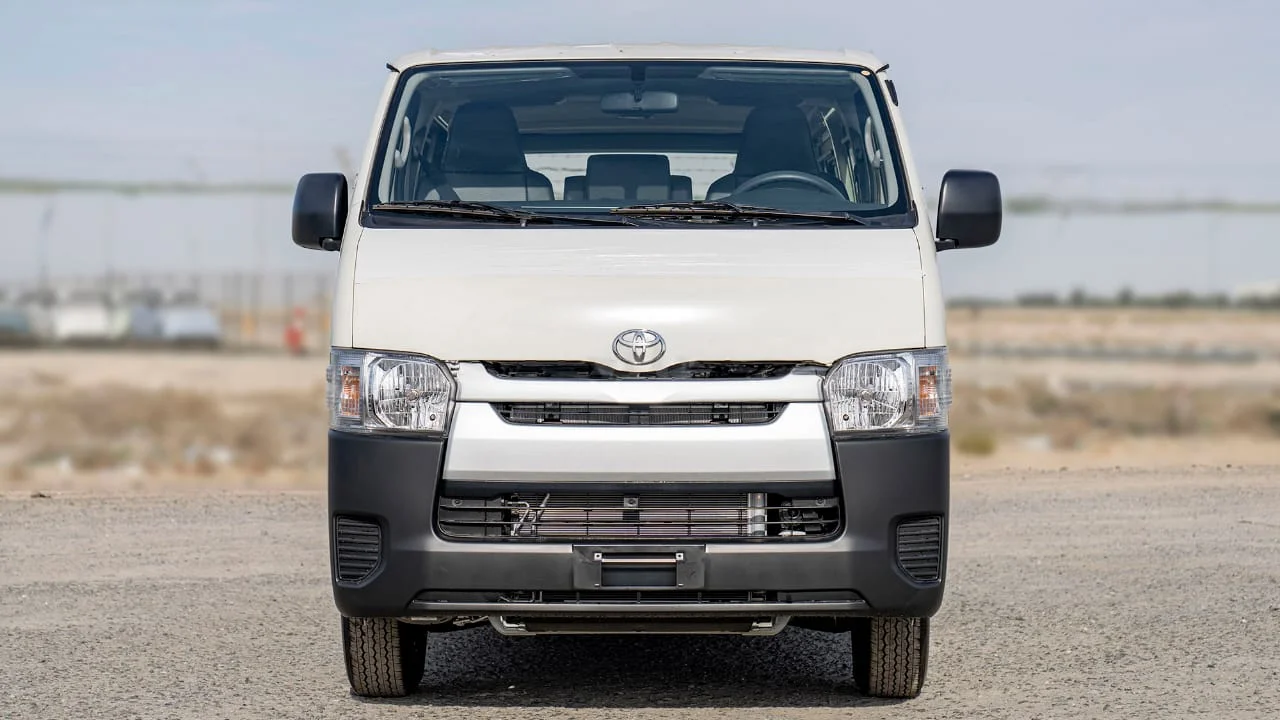 TOYOTA HIACE STD 2.7P MT 15-SEATER MY2025 – WHITE