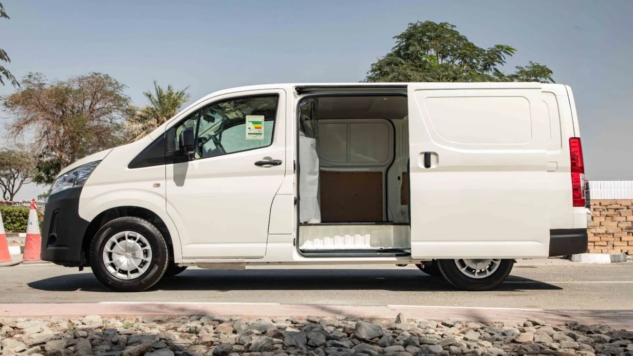 Toyota Hiace STD 3S P AT GL RA  CARGO VAN  2026