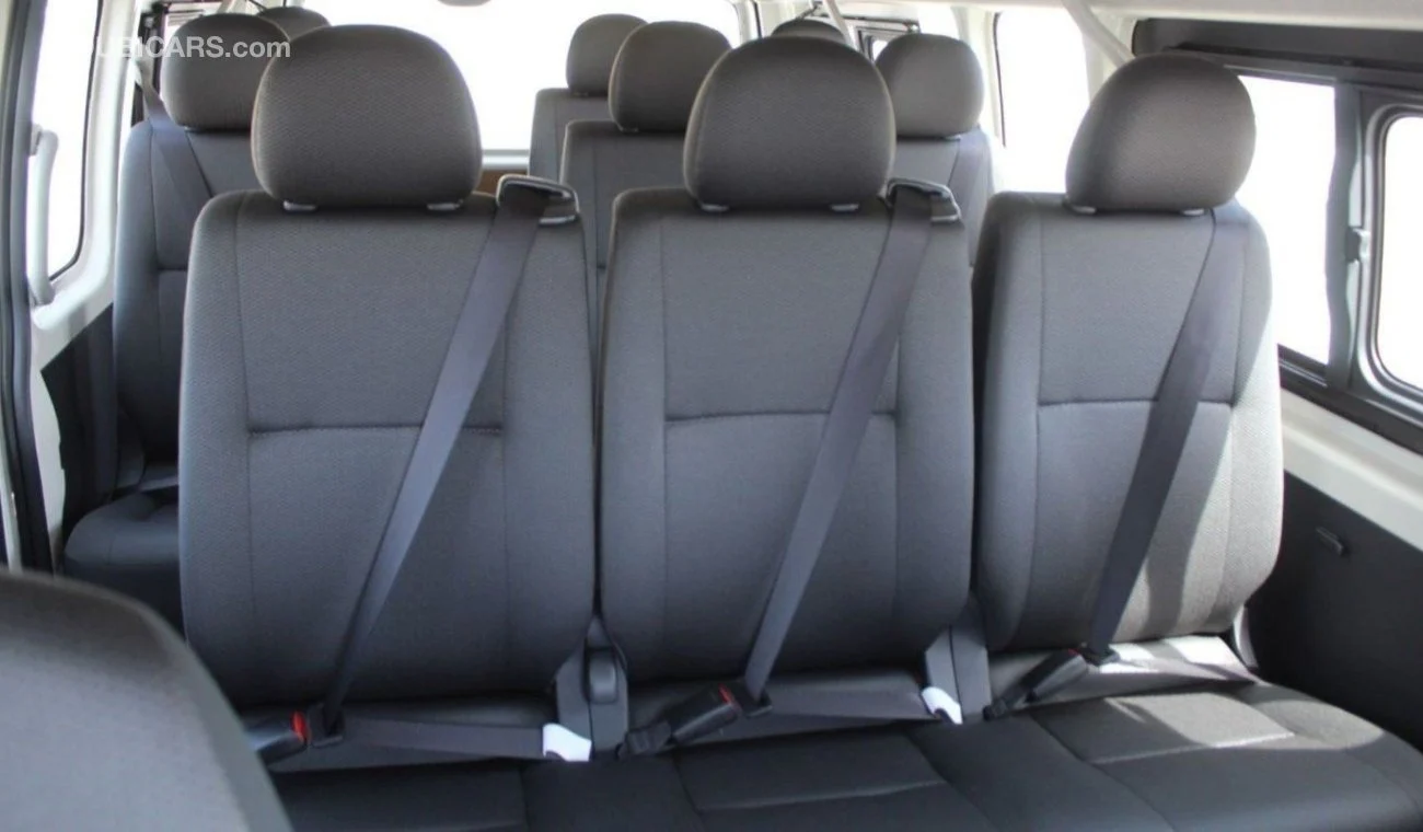 Toyota Hiace Toyota Hiace 2.5L High Roof Diesel