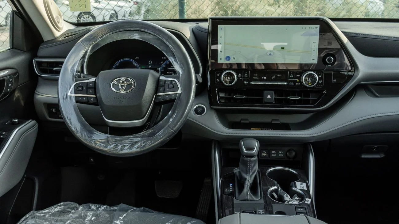 Toyota Highlander Limited 2.5L AT Hybrid (Black) 2026
