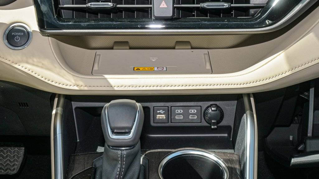 TOYOTA HIGHLANDER VXR 2.5L HYBRID eCVT