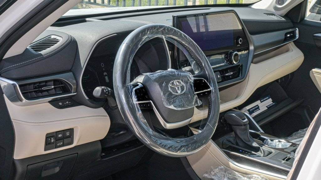 TOYOTA HIGHLANDER VXR 2.5L HYBRID eCVT