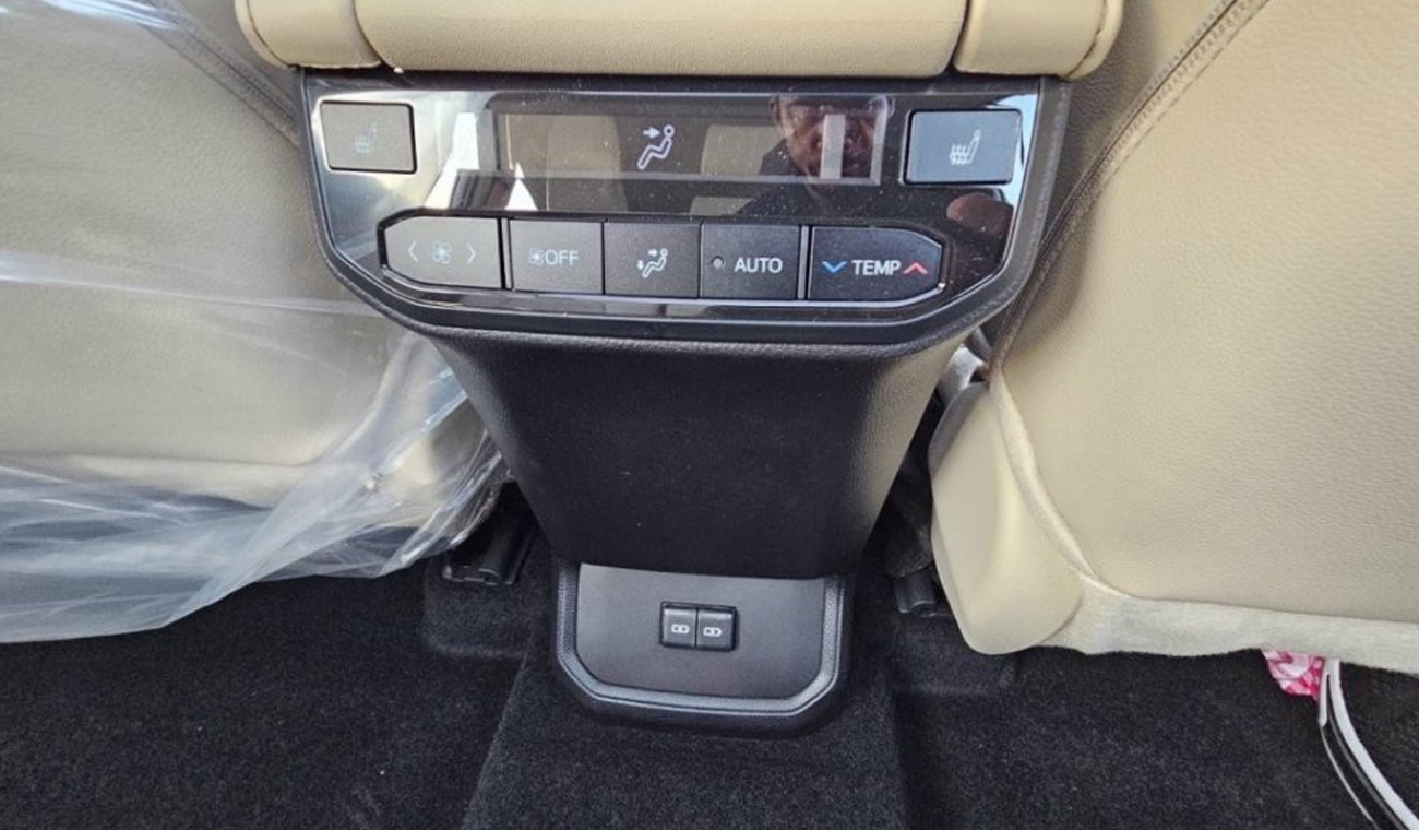 TOYOTA HIGLANDER LIMITED HYBRID 2.5L WITH