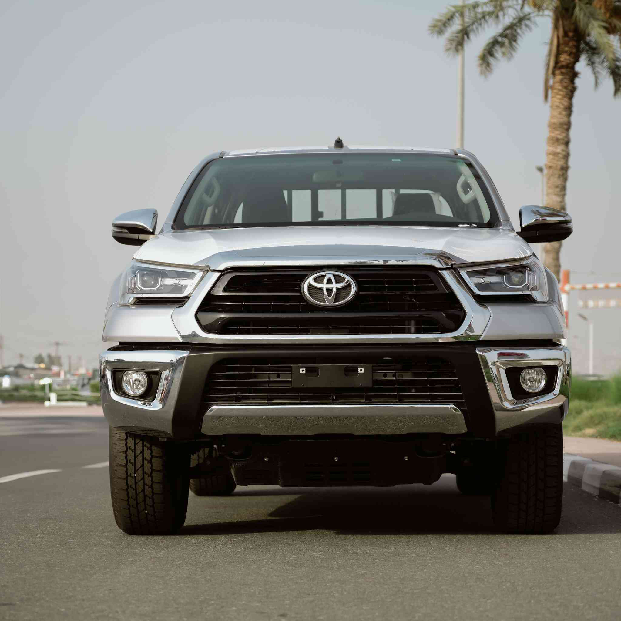 TOYOTA HILUX 2.7 DC SR5 4*4