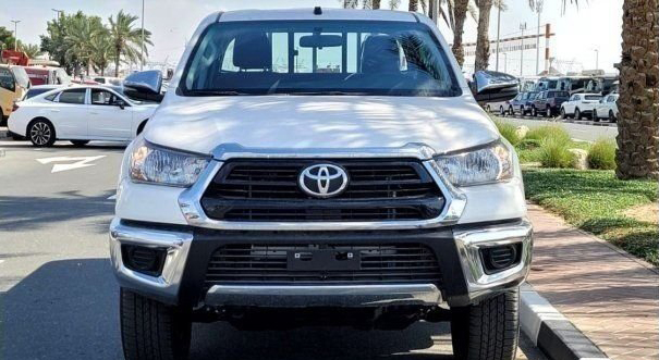 TOYOTA HILUX 2.7L PETROL AUTOMATIC
