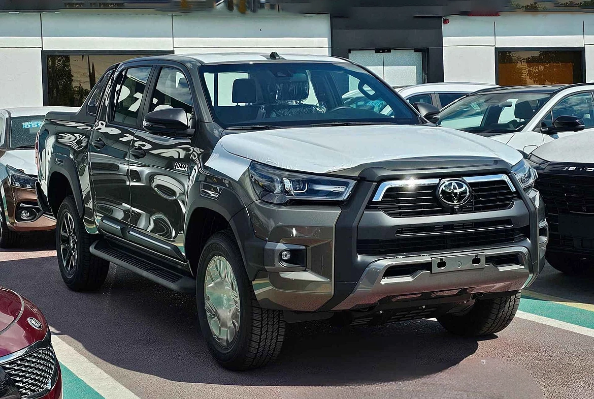 Toyota Hilux Adventure 2.8L Diesel AT Full Option