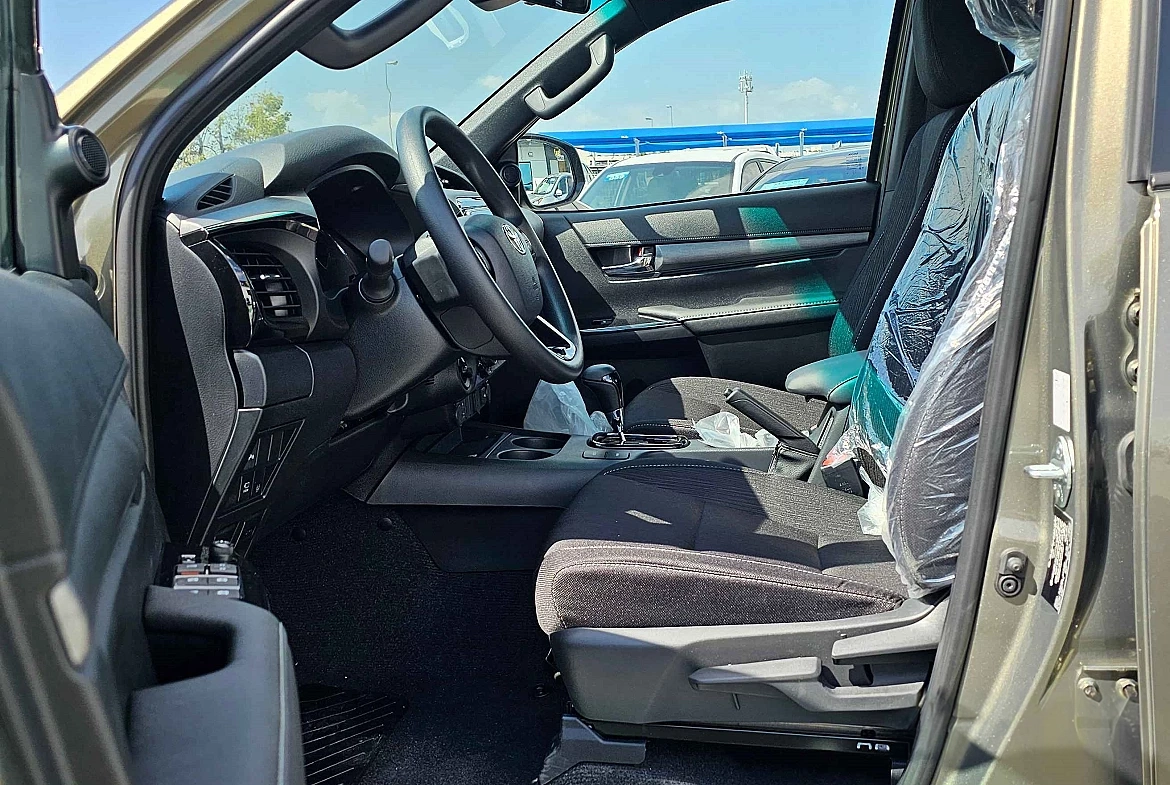 Toyota Hilux Adventure 2.8L Diesel AT Full Option
