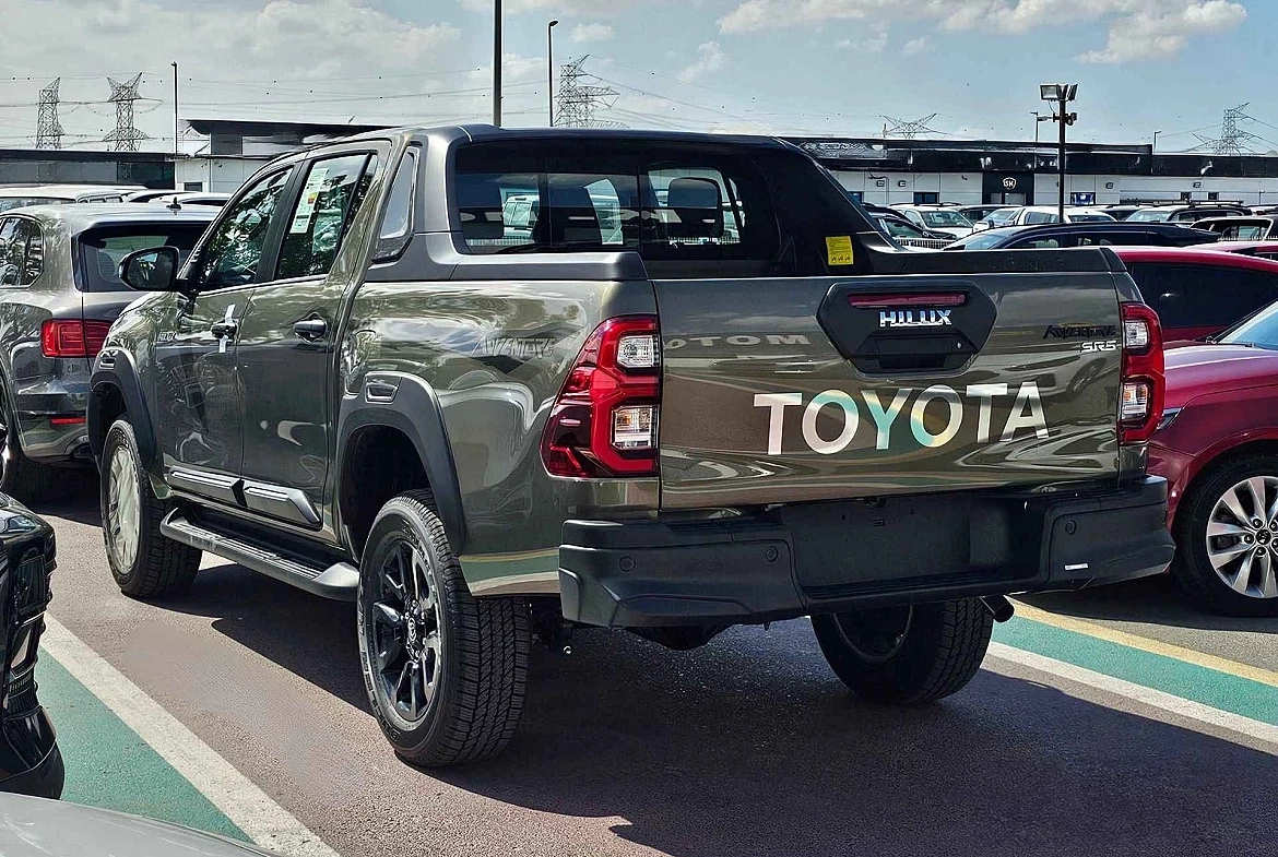 Toyota Hilux Adventure 2.8L Diesel AT Full Option