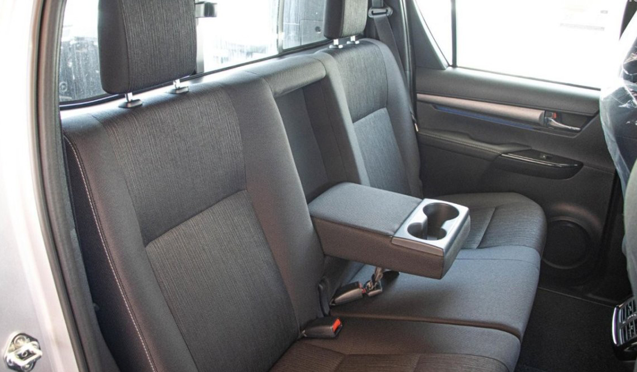 Toyota Hilux Adventure SR5 V6 4.0L Automatic Petrol