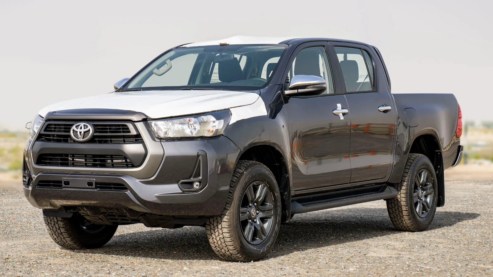 TOYOTA HILUX DC 2.4D AT 4X4 MY2025– GREY - FULL OPTION