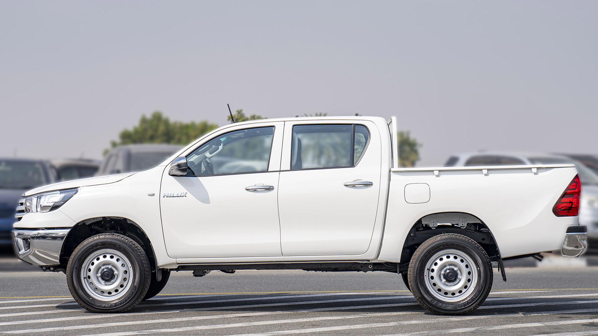 TOYOTA HILUX DC 2.4D MT 4X4 M.WINDOW