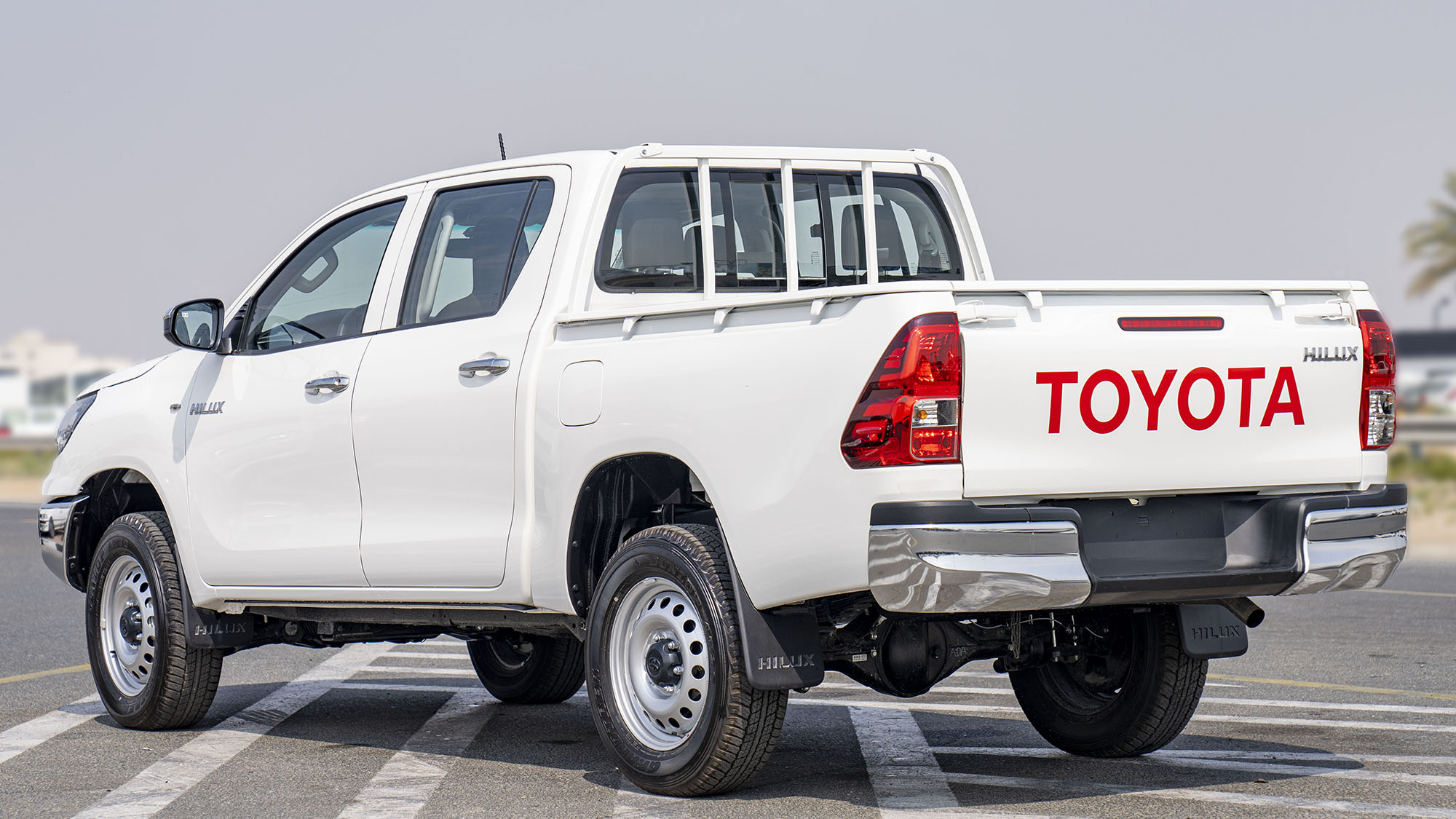 TOYOTA HILUX DC 2.4D MT 4X4 M.WINDOW