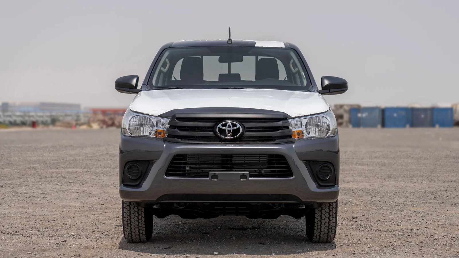 TOYOTA HILUX DC 2.4D MT 4X4 P.WINDOW MY2025 – Grey