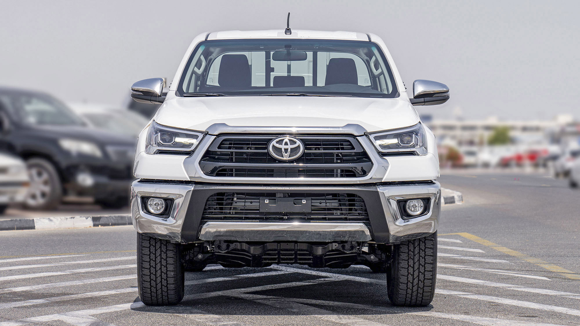 TOYOTA HILUX DC 2.7P MT 4X4