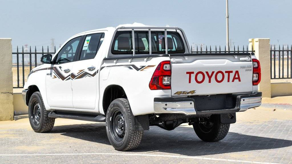 TOYOTA HILUX DC 2.8L MT 4X4 (DIESEL)
