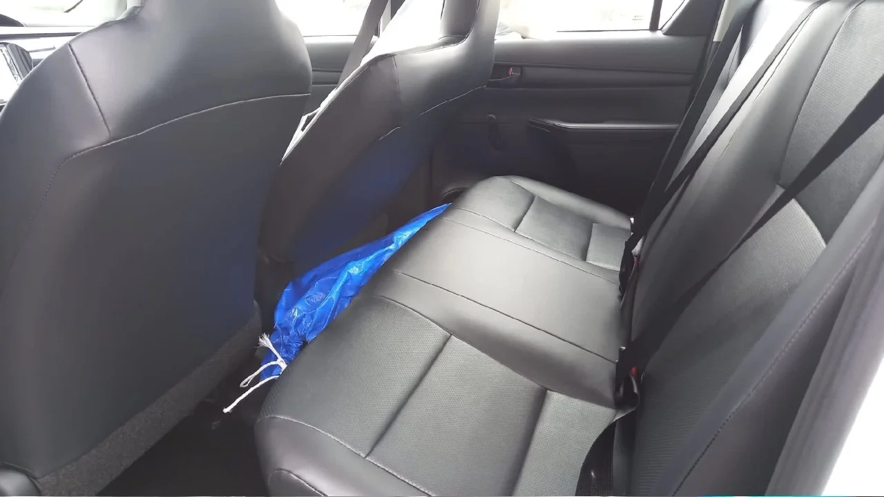 TOYOTA HILUX DC 3.0D MT 4X4 MY2025