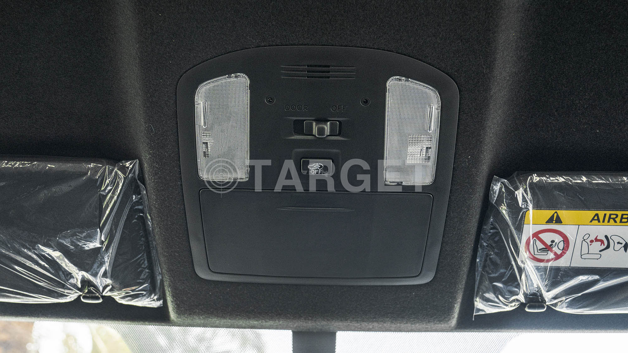 TOYOTA HILUX DC ADVENTURE 2.8D AT 4X4- BRONZE