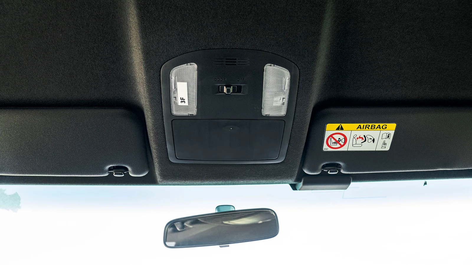 TOYOTA HILUX DC ADVENTURE 2.8D AT 4X4 MY2025 – WHIT