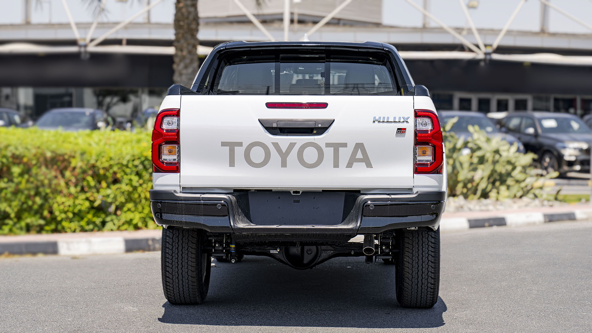 TOYOTA HILUX DC GR SPORT 2.8D AT 4X4