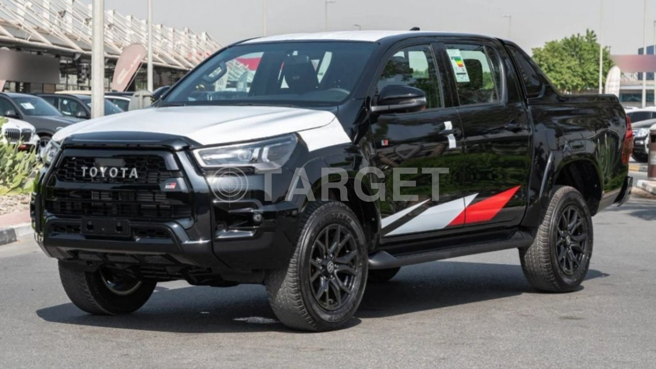 TOYOTA HILUX DC GR SPORT 4.0P AT 4X4_ BLACK
