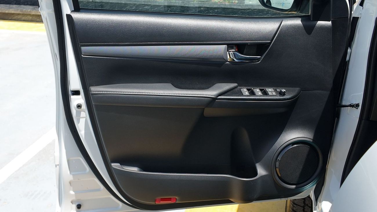 Toyota  Hilux gr sport 4.0L 2026