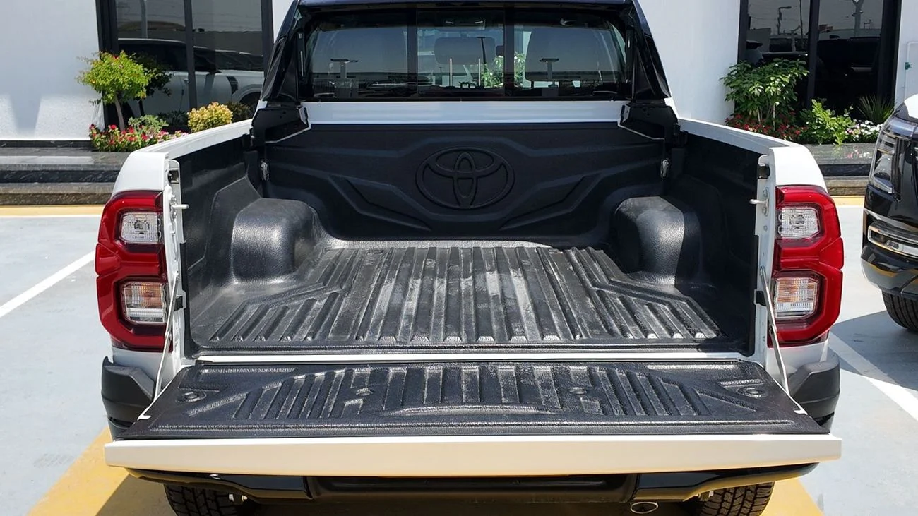 Toyota  Hilux gr sport 4.0L 2026