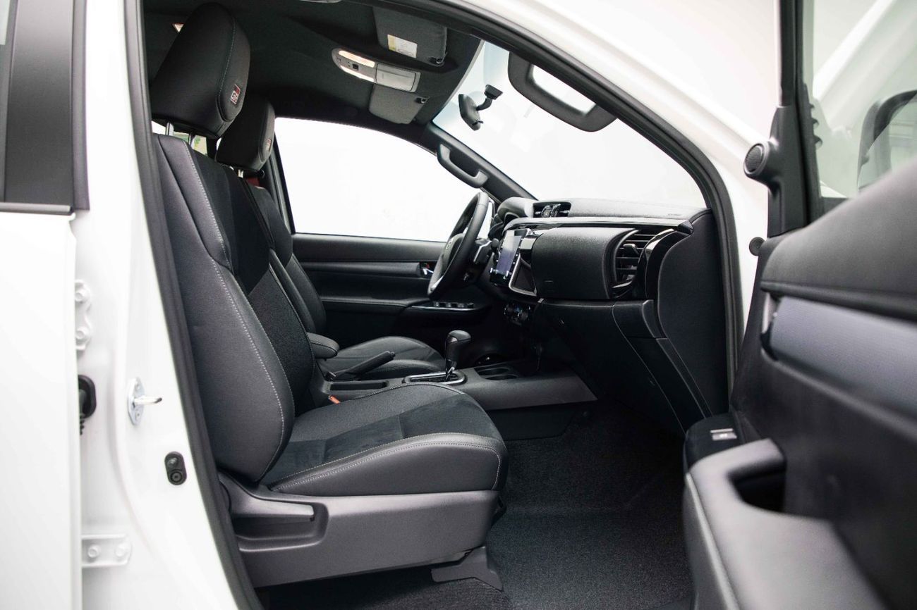 Toyota Hilux GRS 4.0L - Platinum White Pearl Inside Black