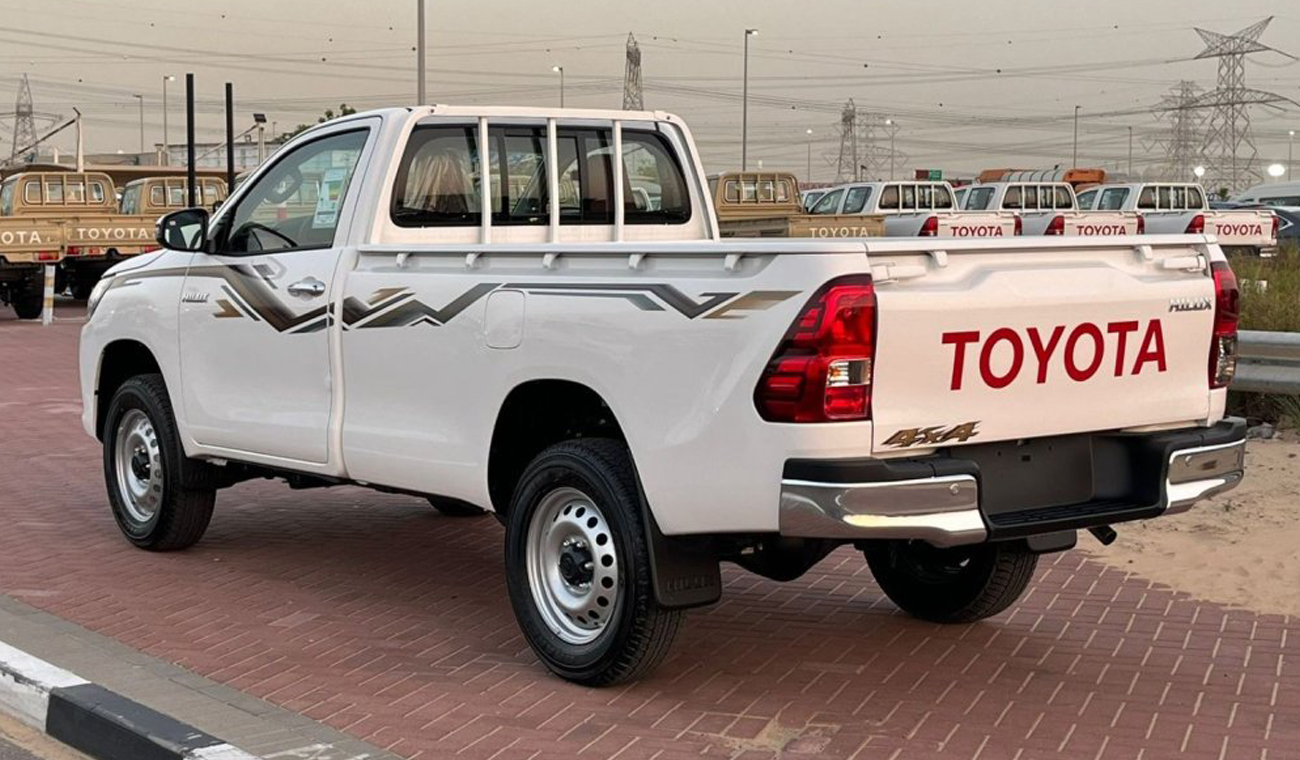 Toyota HILUX SC 2.7L 4X4