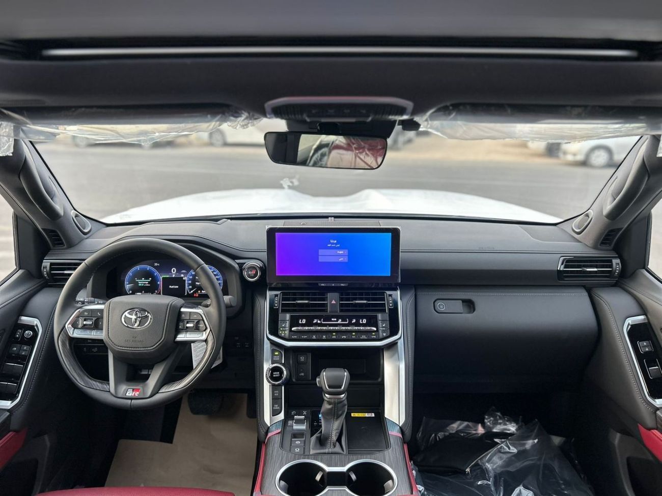 Toyota Land Cruiser gr 3.5L WHITE