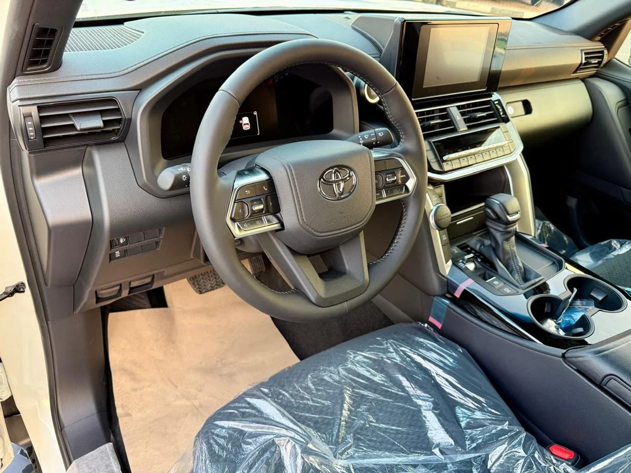 Toyota Land Cruiser GX 4.0  2025 WHITE