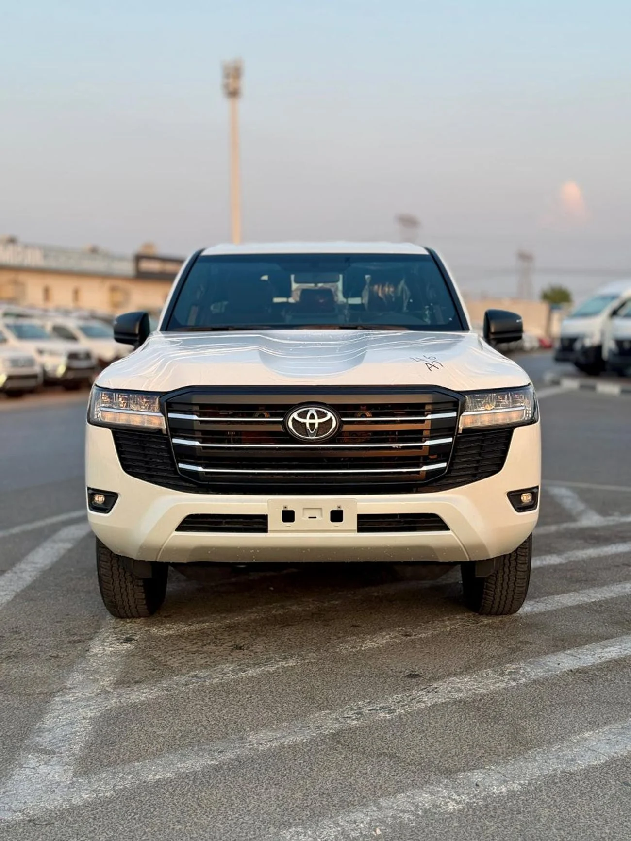 Toyota Land Cruiser GX 4.0  2025 WHITE
