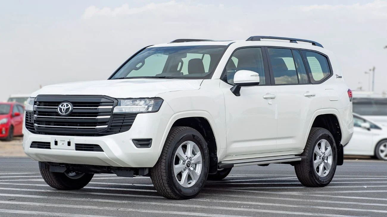 Toyota Land Cruiser GXR 3.3 DIESEL 2025 white