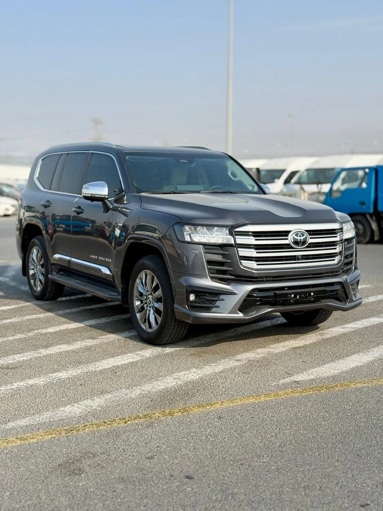 Toyota Land Cruiser GXR 3.5L GRAY 2025