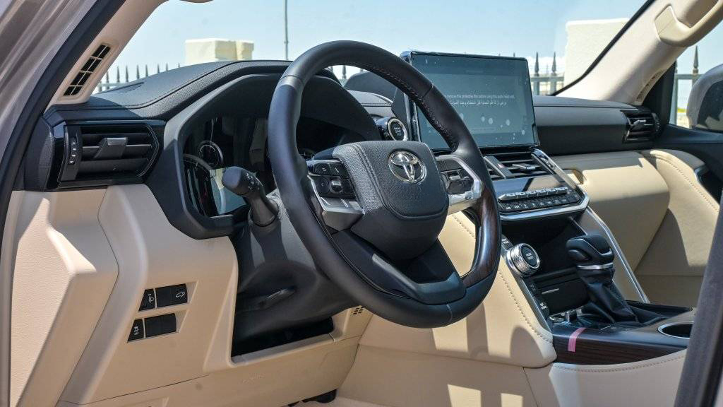 TOYOTA LAND CRUISER GXR 3.5L PETROL TWIN TURBO, AT