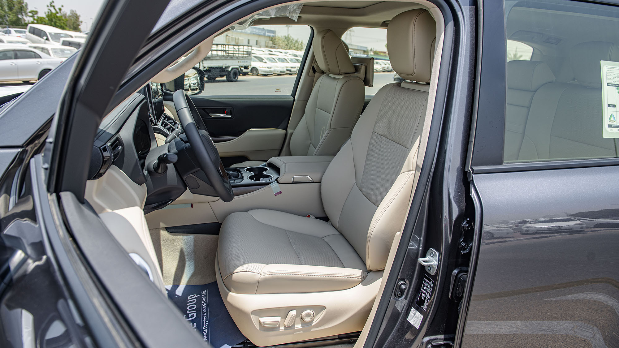 Toyota Land Cruiser GXR 3.5P AT  _ GRAY
