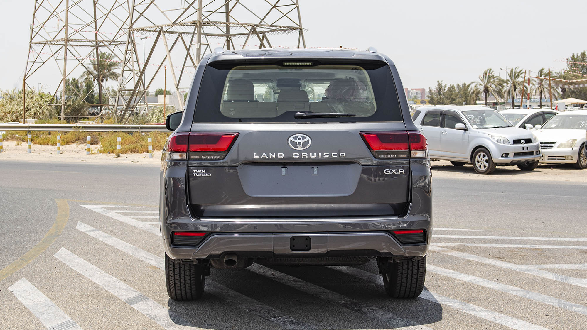 Toyota Land Cruiser GXR 3.5P AT  _ GRAY