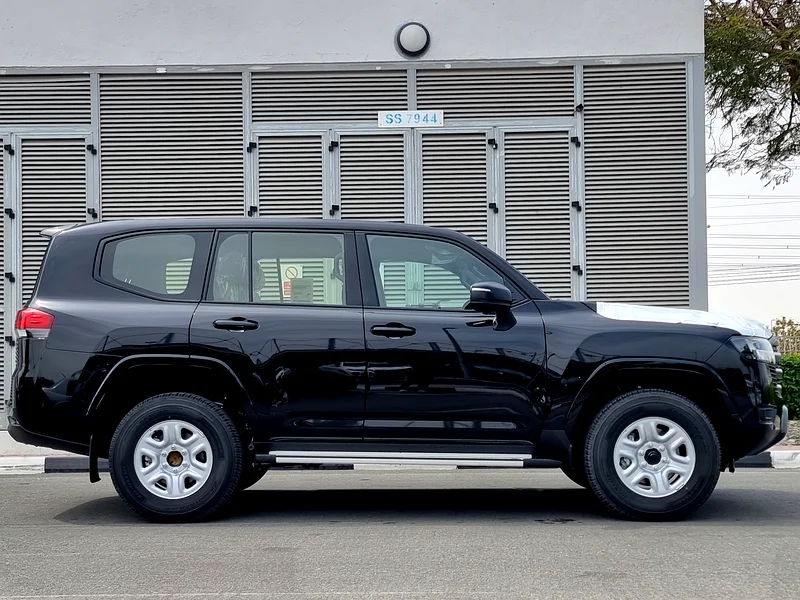 Toyota Land Cruiser GXR 4.0L 2025 :